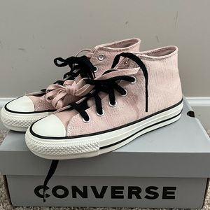 Brand new in box! Converse midi top in pink sage